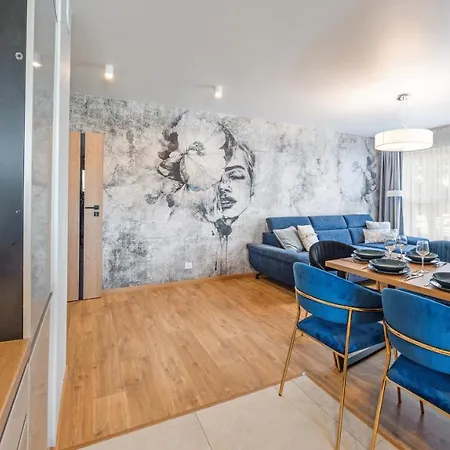 Sutileza 9 C - Perlowa Przystan *